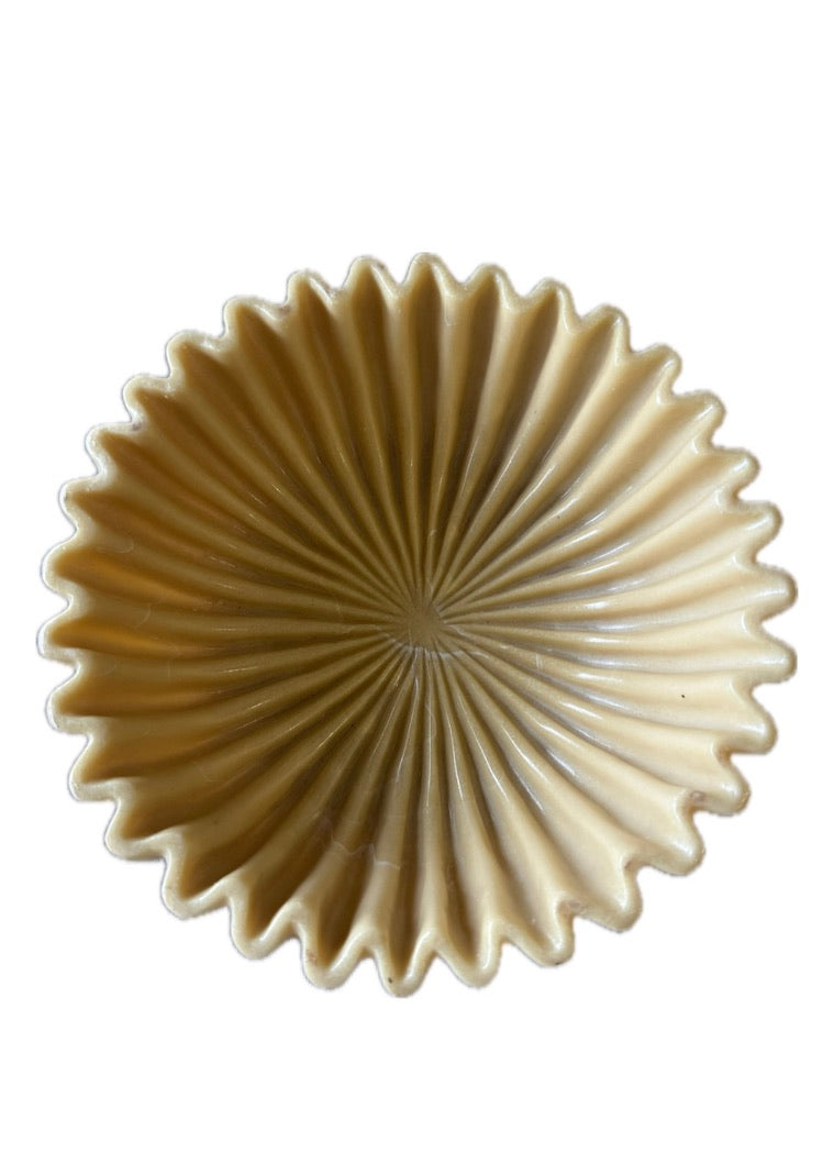 FLUTED BOWL