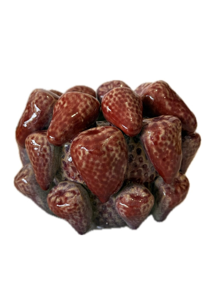 VERY BERRY VASE