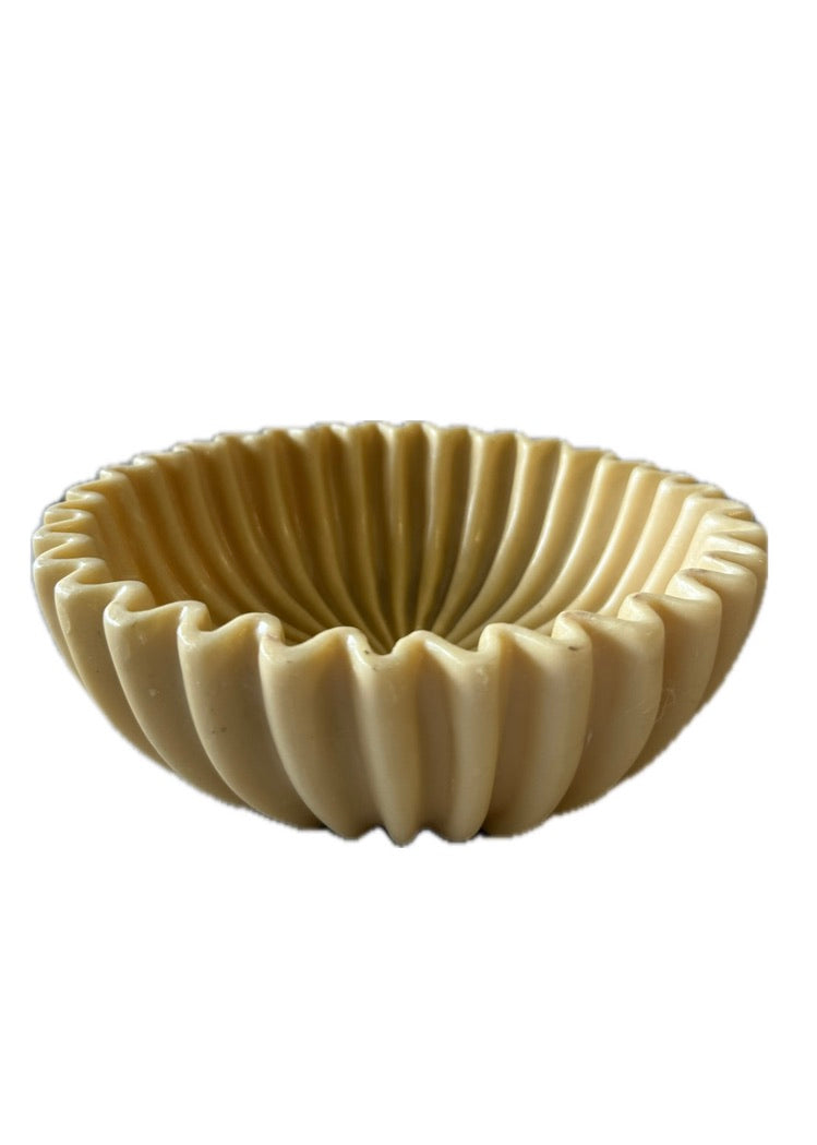 FLUTED BOWL